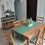 Apartment Boglarka Vendeghaz *